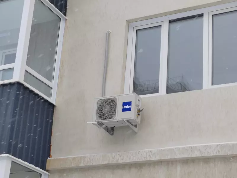 
<span>Монтаж сплит‑системы Haier в панельном доме, Новосибирск</span>
