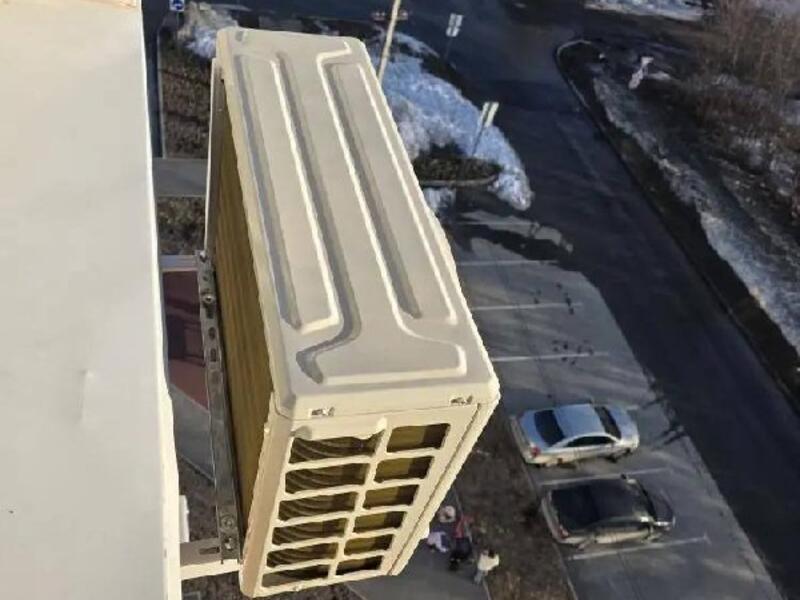 Купить инверторный кондиционер Loriot Neon в Искитиме – монтаж 2 этапа, акция 36 000 ₽